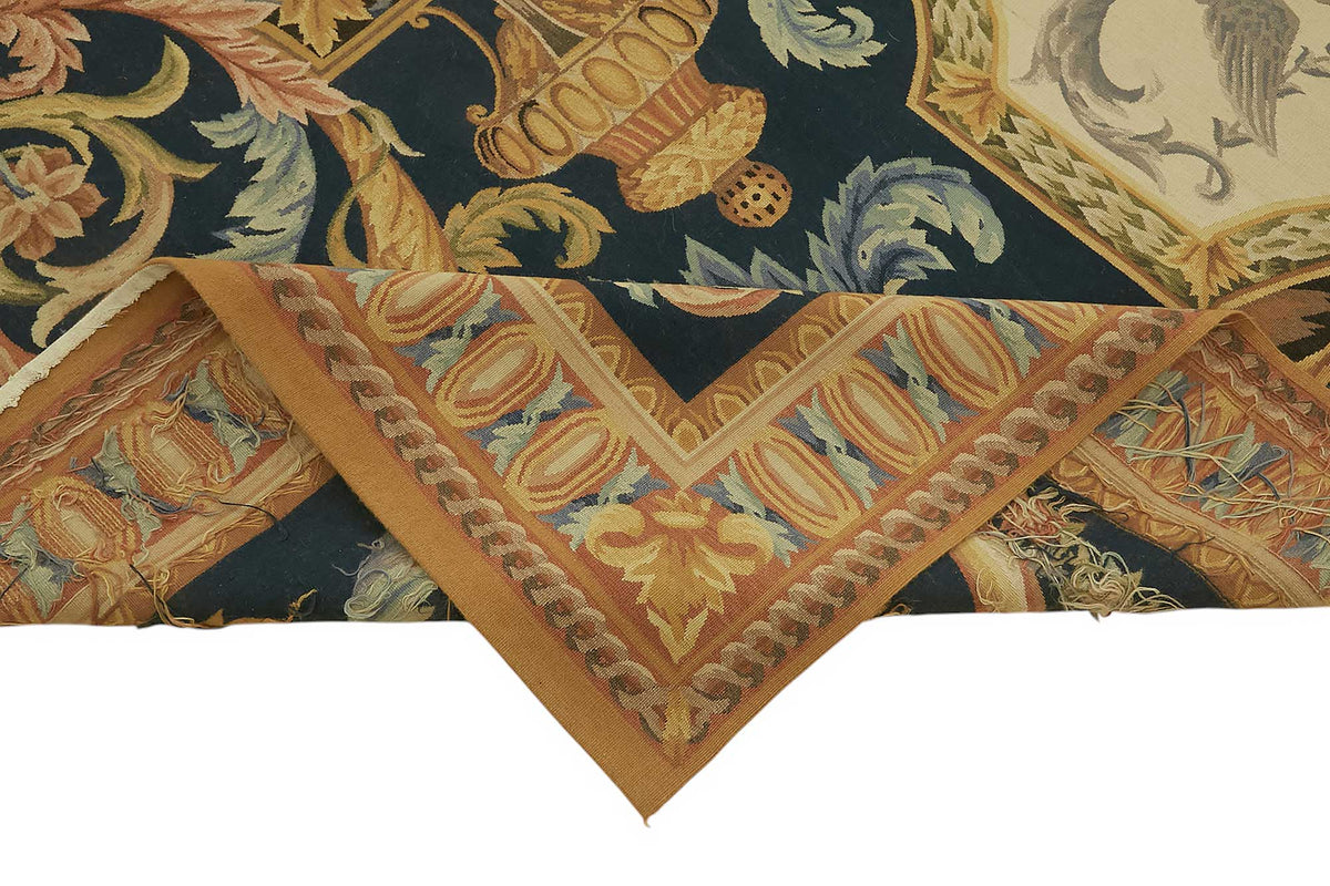 Sivemi Aubusson Lacivert Bej Kareli Desen El Dokuma Halı 304x431 cm – kenar detayı