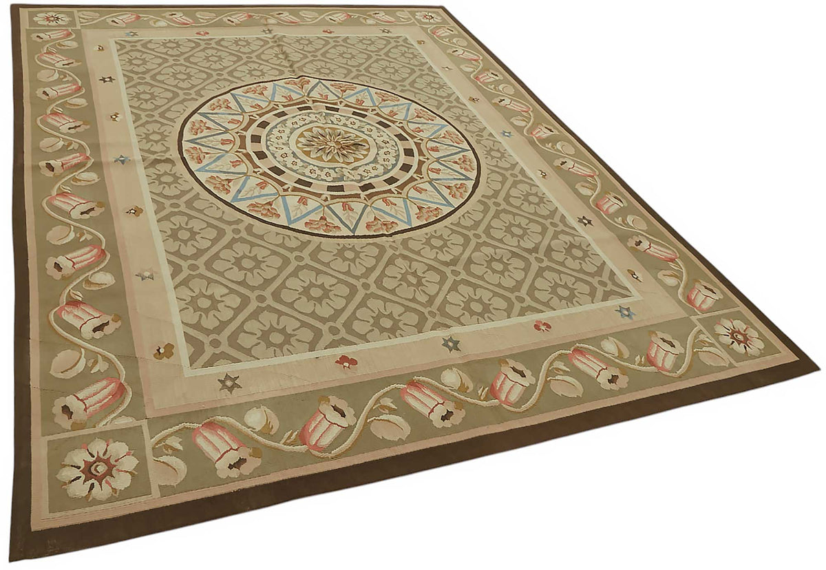 Sivemi Düz Dokuma Bej ve Kahverengi Madalyon Desenli Halı 206x279 cm – genel görünüm