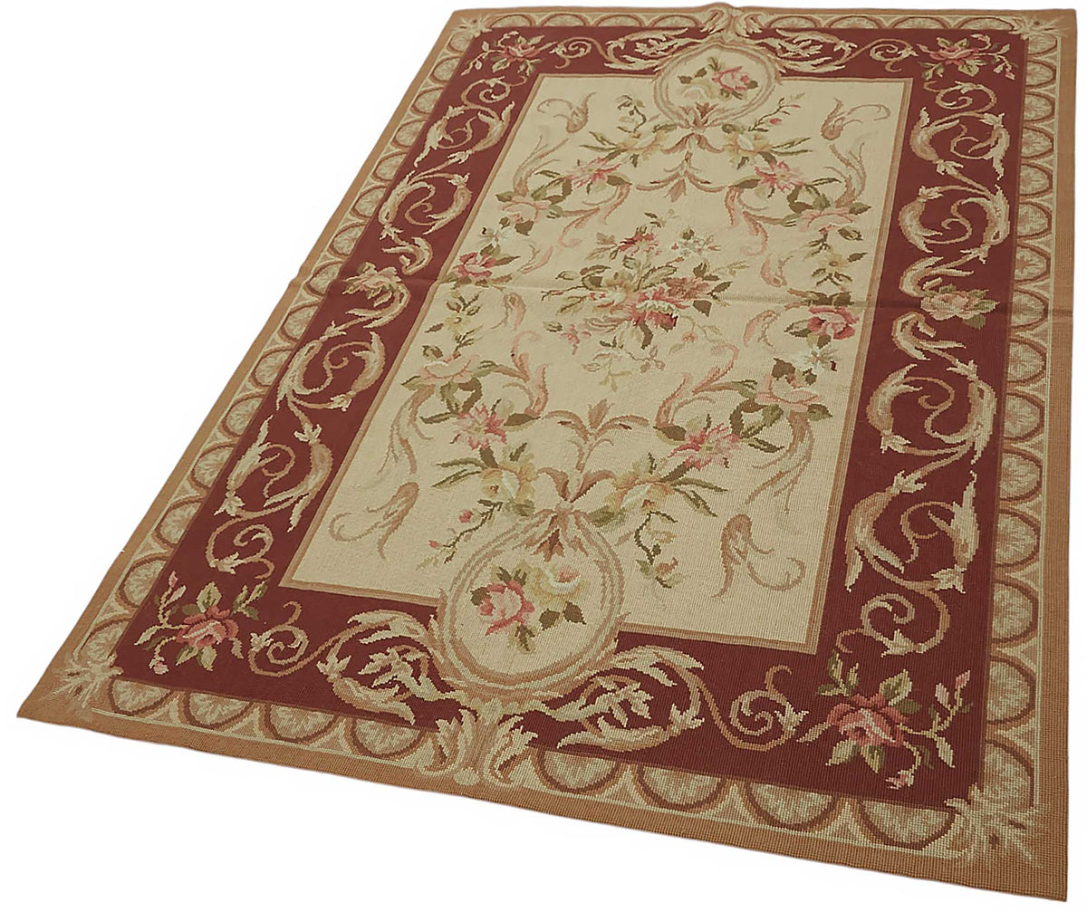 Mevri Bordo Bej Halı, Çiçekli Needlepoint El Dokuması 122x183 cm – doku yakın çekim