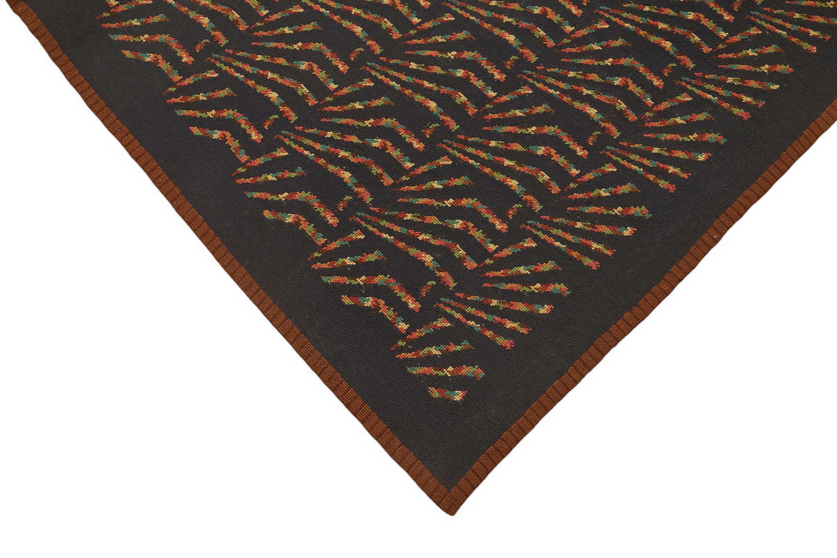 Mevri Siyah Kahverengi Geometrik Desenli Yün El Dokuma Halı 168x235 cm – detay görünümü