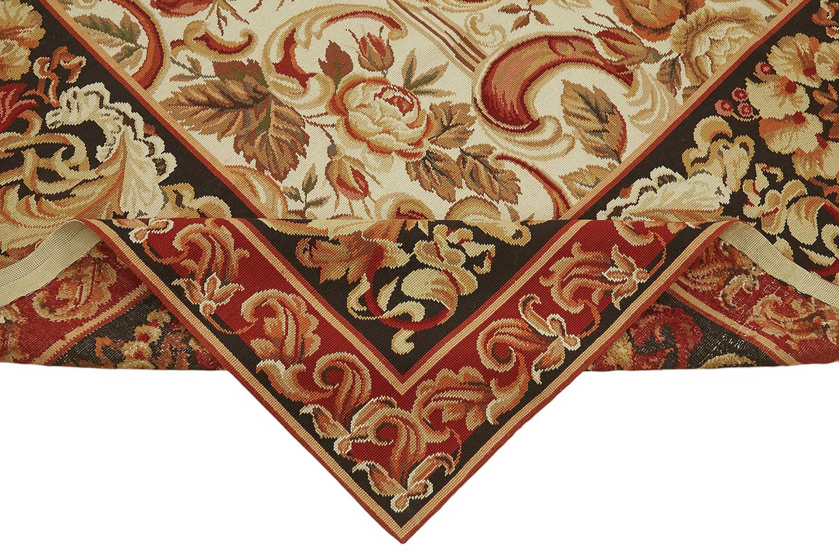 Mevri Bej Kırmızı Çiçek Desenli Yün El Dokuma Needlepoint Halı 239x298 cm – kenar detayı