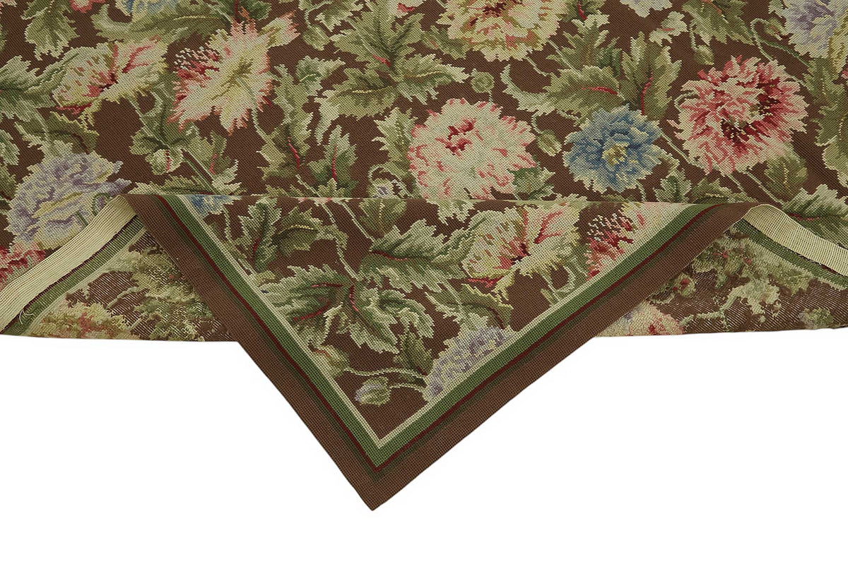 Mevri Needlepoint Kahverengi Yeşil Çiçek Desenli Halı 186x277 cm – kenar detayı