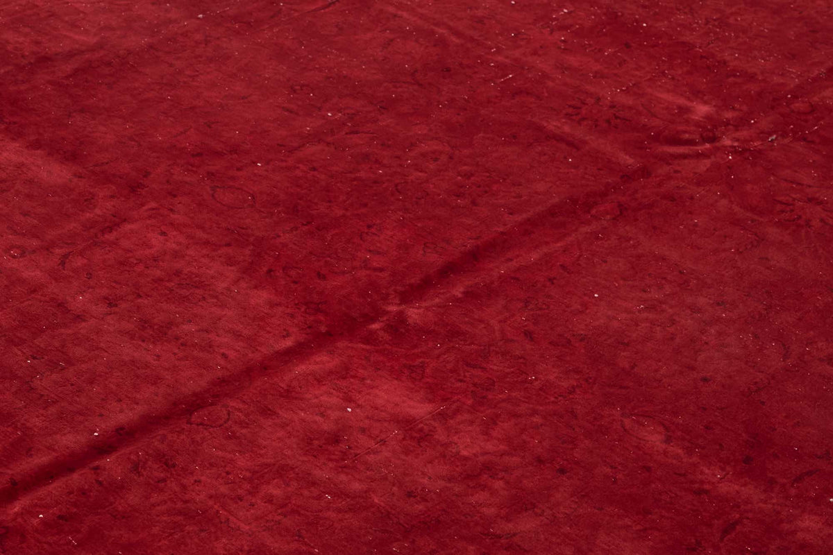 Zelko Desensiz Kırmızı Overdyed El Dokuma Halı 300x400 cm – mekânda kullanım