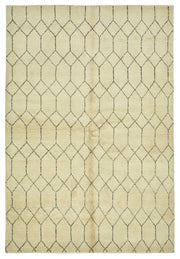 Komve Siyah Krem Halı Baklava Desenli Uşak Halısı 187x275 cm