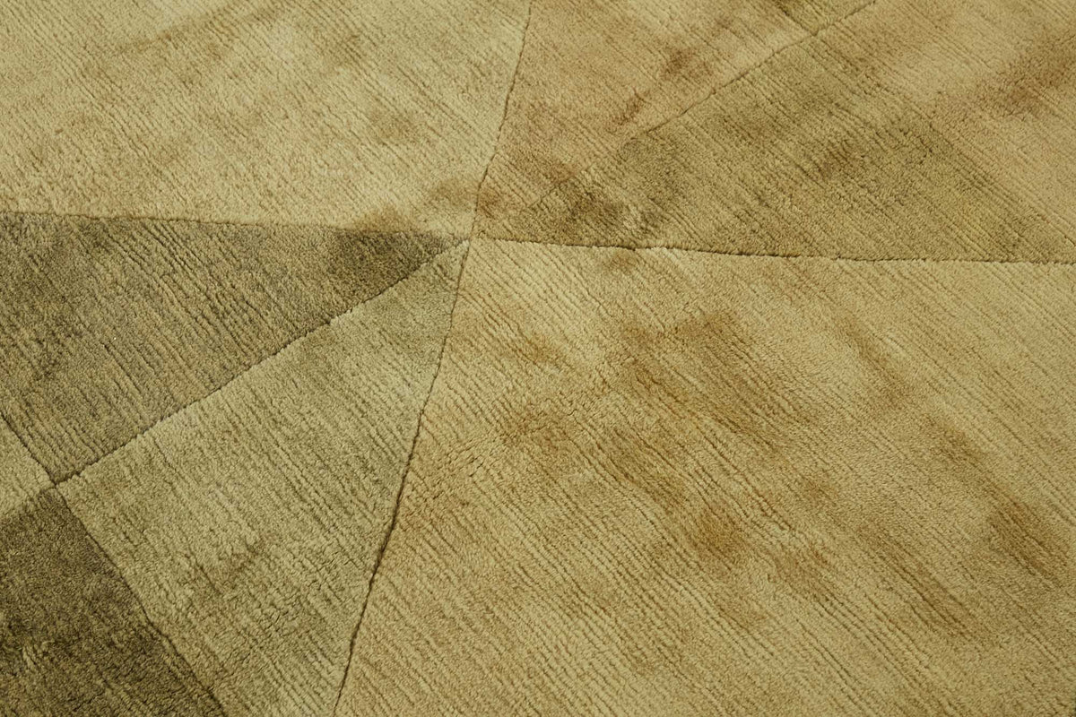 Komve Beige and Brown Geometric Patterned Square Hand-Woven Rug 180x182 cm – in a room setting
