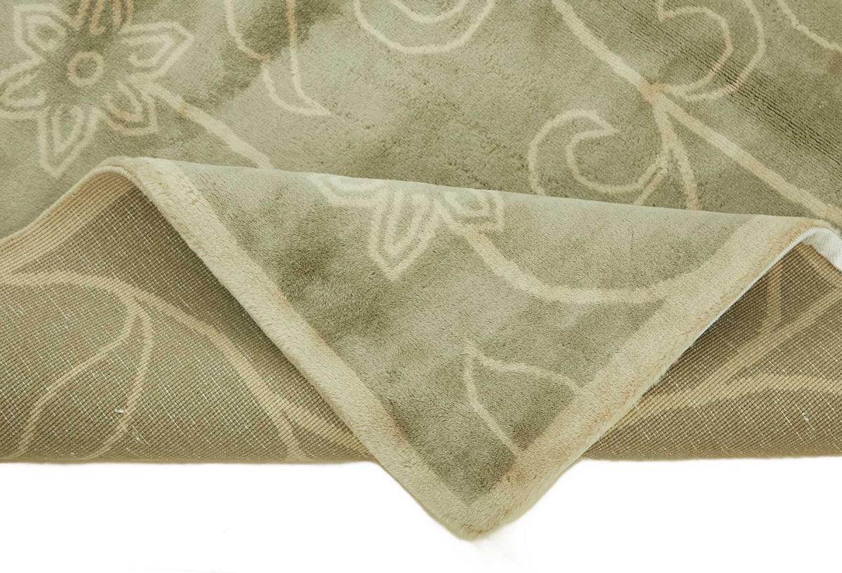 Komve Yeşil Krem Çiçek Desenli El Dokuma Halı 187x274 cm – kenar detayı