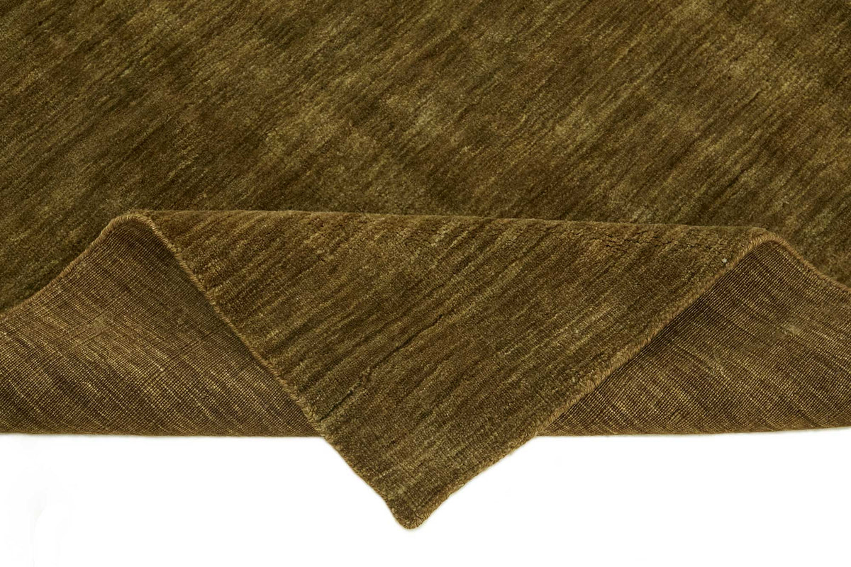 Komve Desensiz Düz Kahverengi ve Yeşil El Dokuma Halı 185x272 cm – kenar detayı