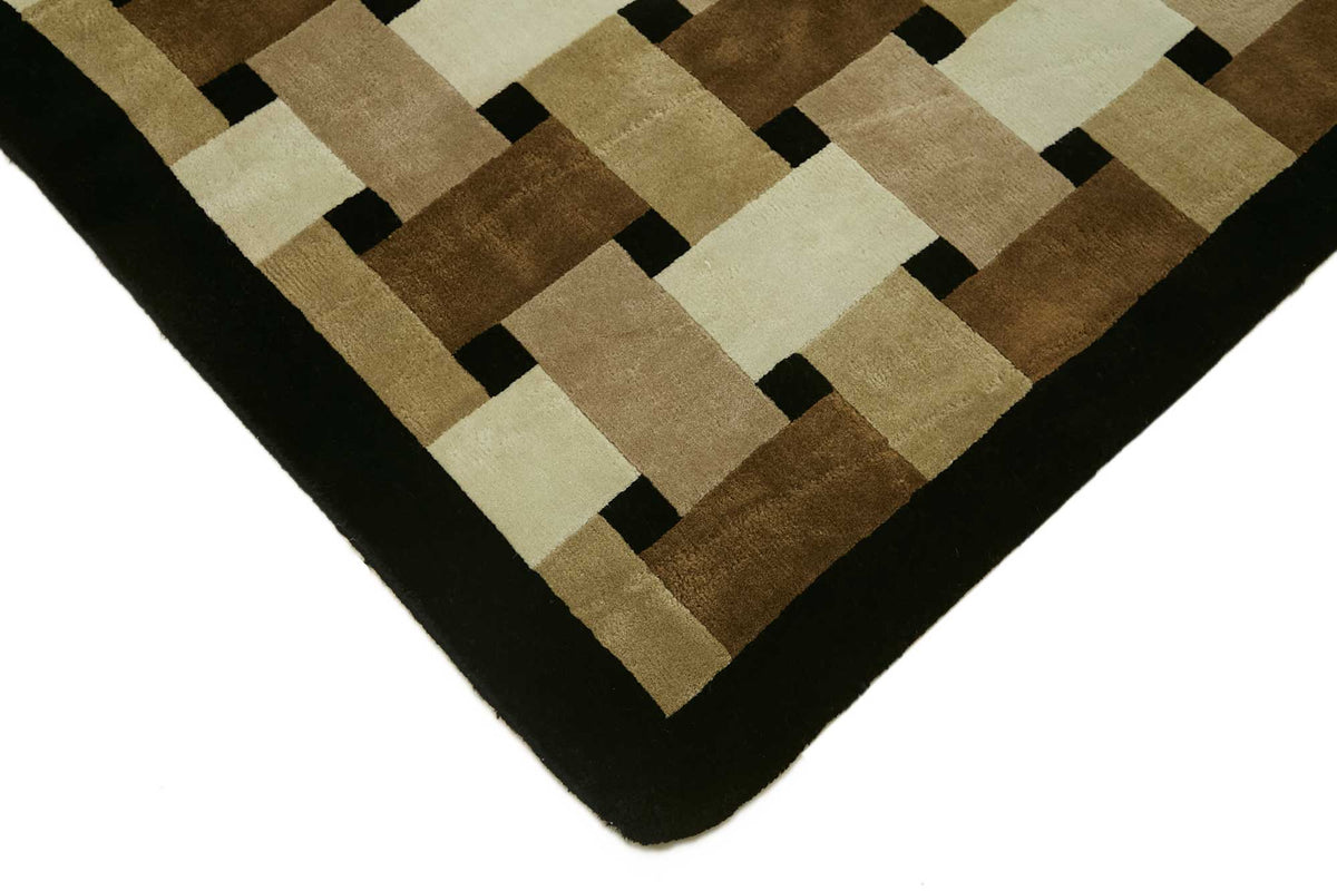 Komve Geometrik Desenli Koyu Kahve ve Bej Modern El Dokuma Halı 234x294 cm – detay görünümü