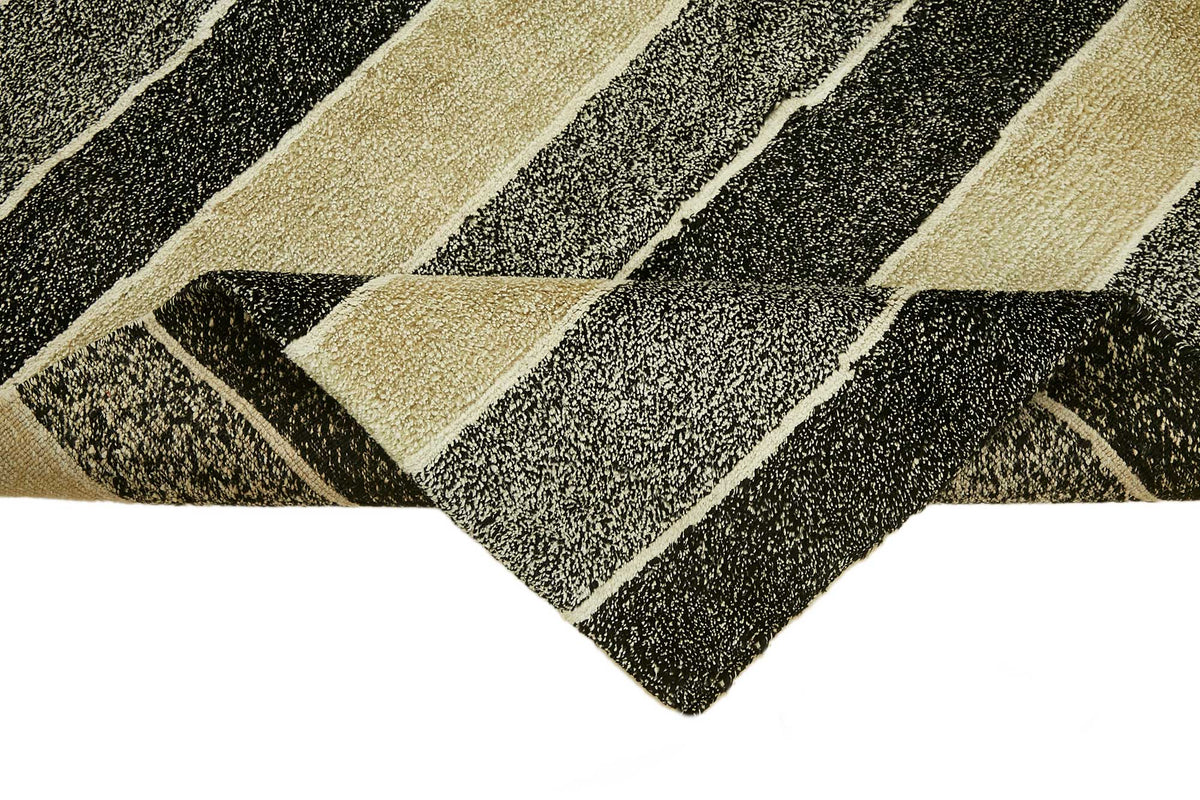 Komve Gri Çizgili Modern El Dokuma Halı 183x265 cm – kenar detayı
