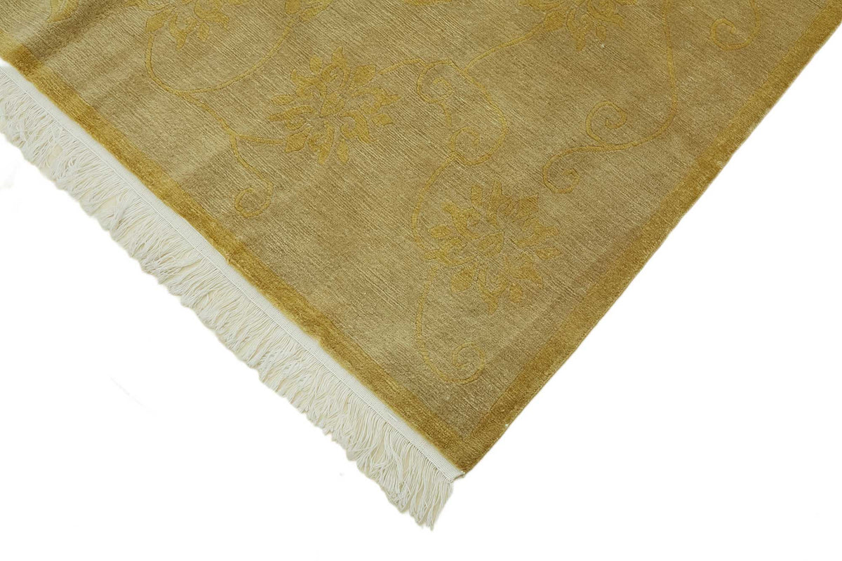 Komve Sarı Bej Çiçek Desenli 10-20 Yıllık El Dokuma Halı 170x256 cm – detay görünümü