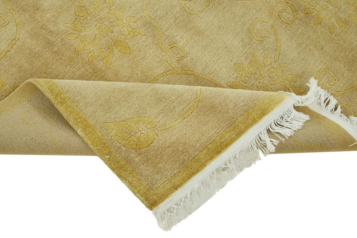 Komve Sarı Bej Çiçek Desenli 10-20 Yıllık El Dokuma Halı 170x256 cm – kenar detayı