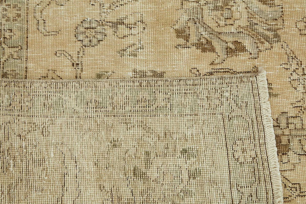 Rusvo Çiçek Desenli Bej ve Kahverengi Vintage El Dokuma Halı 227x328 cm – arka yüz görünümü