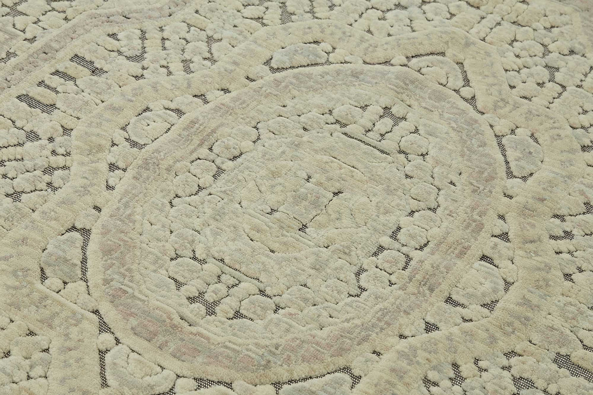 Veltos Bej Gri Madalyon Desenli Klasik El Dokuma Halı 200x297 cm – mekânda kullanım