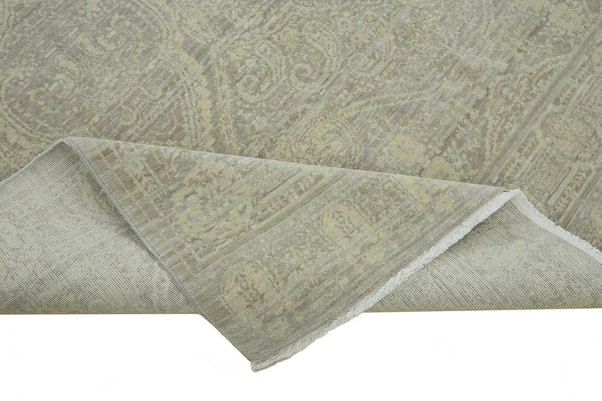 Veltos Uşak Bej Gri Madalyon Desenli Yün El Dokuma Halı 244x318 cm – kenar detayı