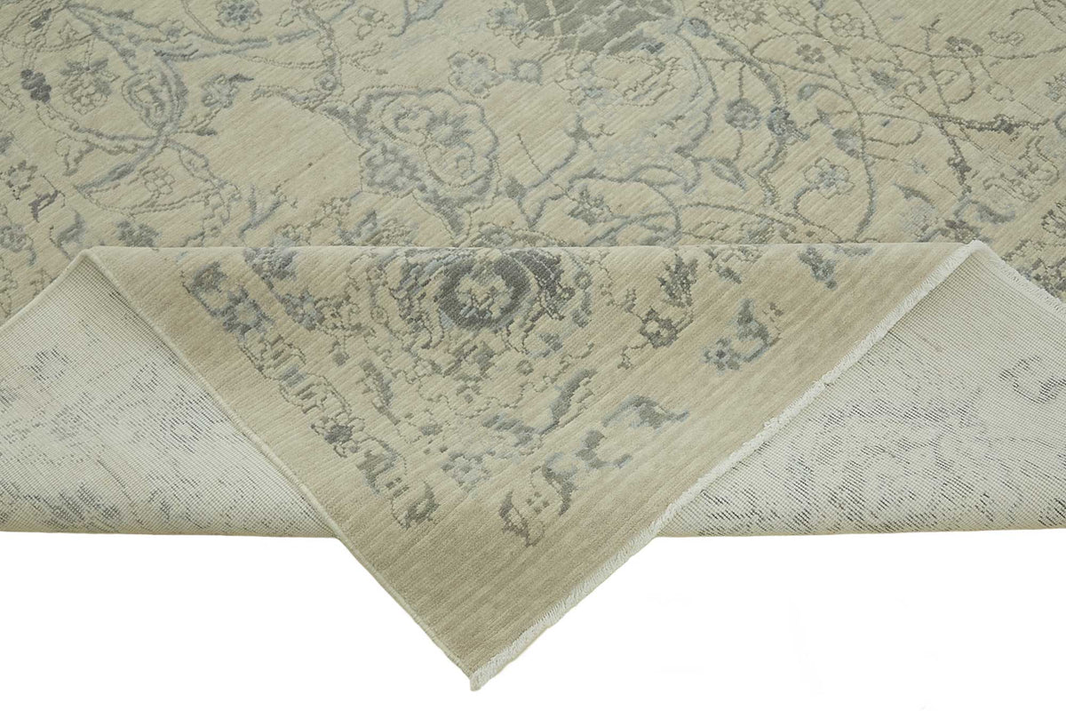 Veltos Açık Gri Halı Klasik Çiçek Desenli El Dokuma 283x354 cm – kenar detayı