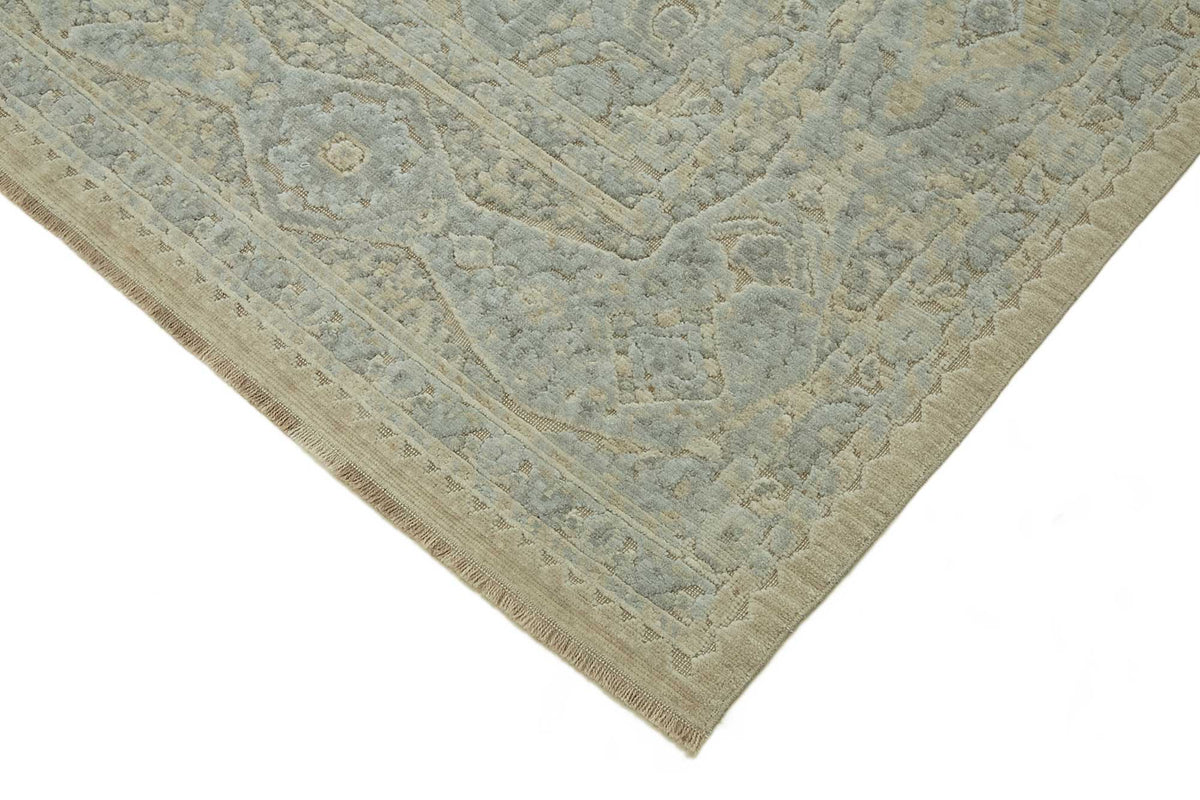 Veltos Uşak El Dokuma Bej Mavi Madalyon Desenli Halı 253x334 cm – detay görünümü