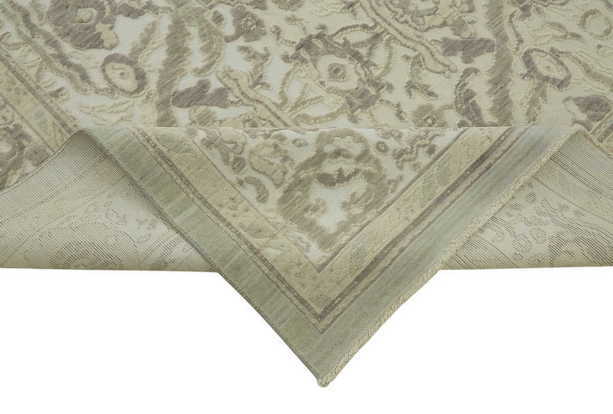 Veltos Açık Gri Halı El Dokuma Madalyon Desenli 272x355 cm 47807 – kenar detayı