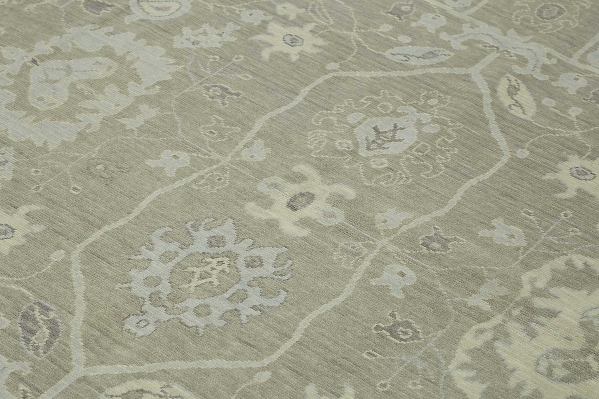 Veltos Çiçek Desenli Açık Gri ve Krem El Dokuma Halı 256x346 cm – mekânda kullanım
