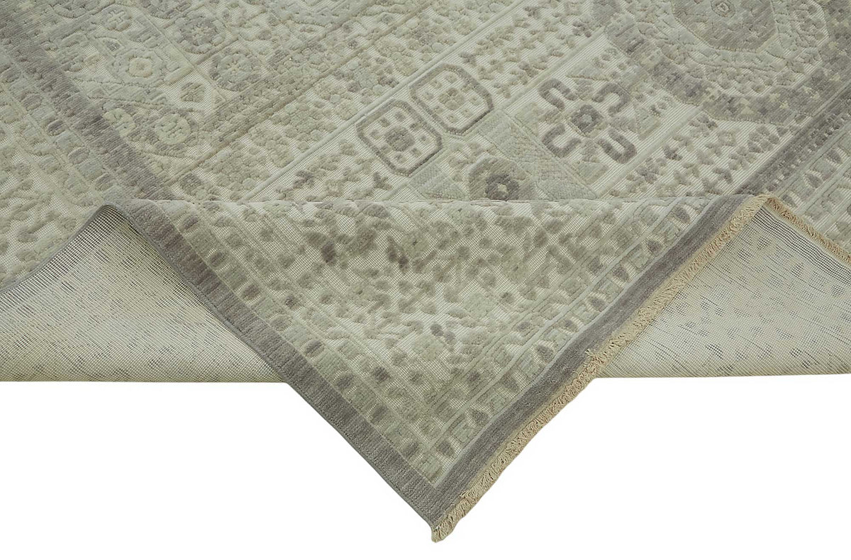 Veltos Açık Gri Geometrik Desenli Yün El Dokuma Halı 294x375 cm – kenar detayı