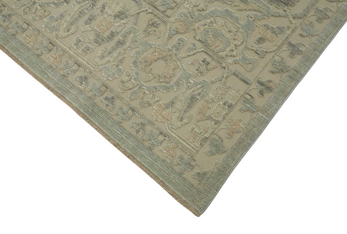 Veltos Uşak El Dokuma Açık Gri ve Mavi Madalyonlu Halı 274x345 cm – detay görünümü