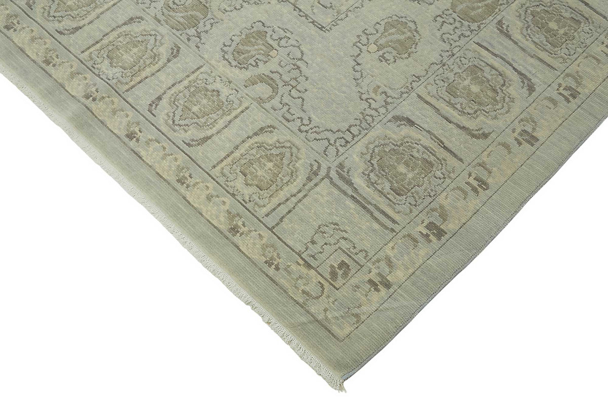 Veltos Madalyon Desenli Vizon Gri Bej El Dokuma Halı 310x371 cm – detay görünümü