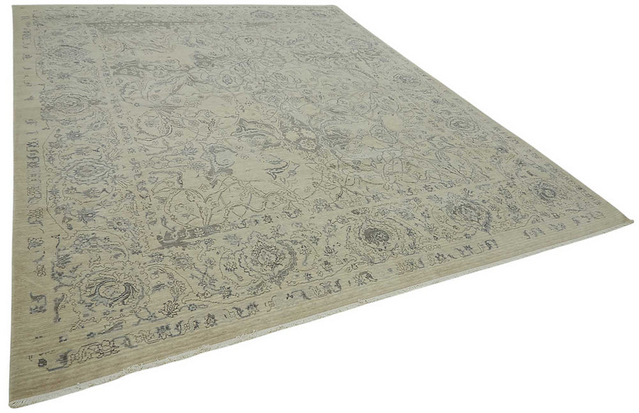 Veltos Uşak Çiçek Desenli Açık Gri Bej El Dokuma Yün Halı 280x357 cm – genel görünüm