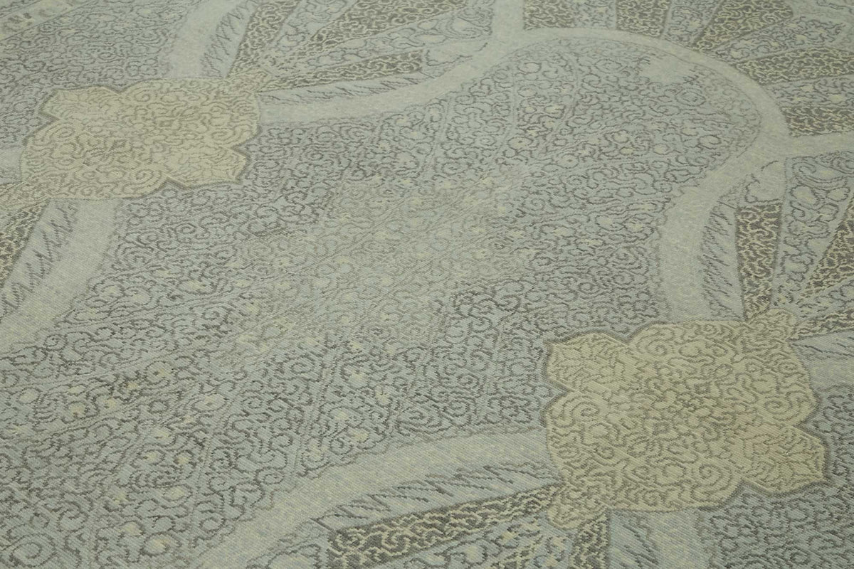 Veltos Gri Bej Madalyon Desenli Klasik El Dokuma Halı 310x376 cm – mekânda kullanım