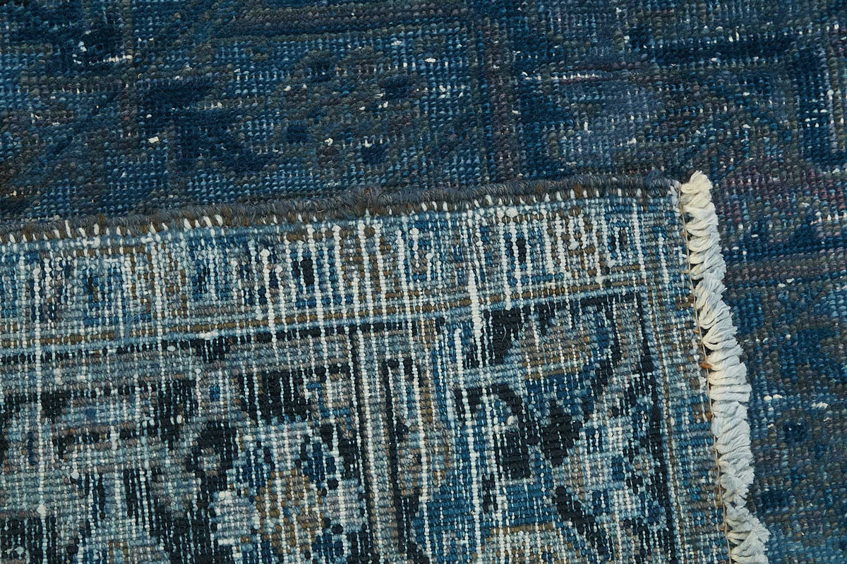 Zelko Madalyon Desenli Mavi ve Lacivert Overdyed Halı 250x296 cm – arka yüz görünümü