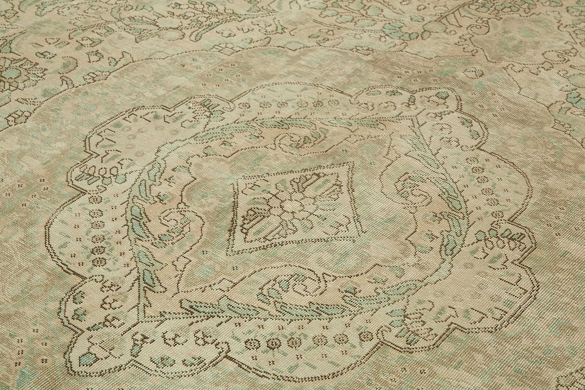 Rusvo Bej Halı Madalyon Desenli Vintage El Dokuma 290x388 cm – mekânda kullanım