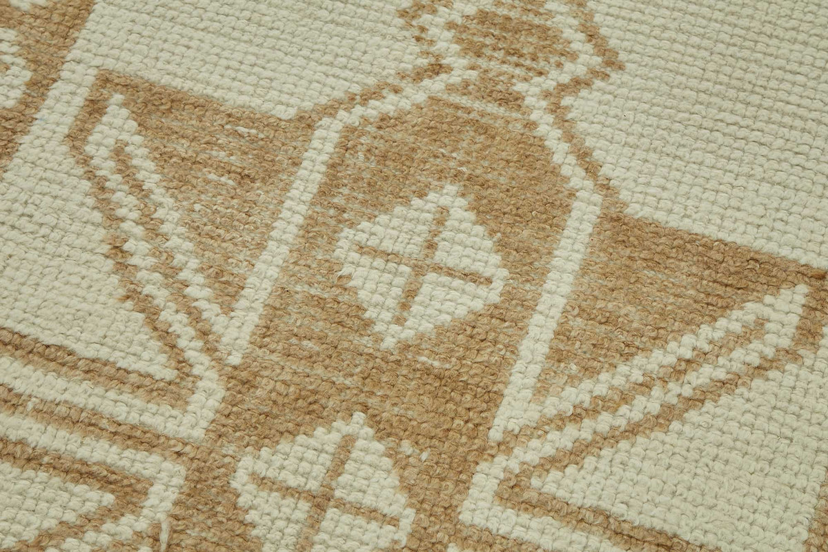 Zolvo Geometrik Desenli Bej ve Taba Rengi Vintage Yolluk 96x340 cm – mekânda kullanım