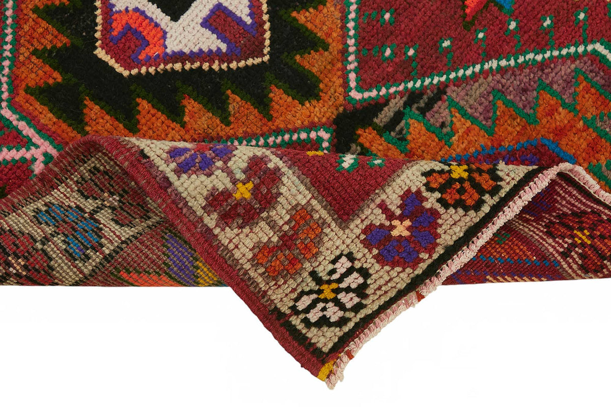 Zolvo Kırmızı Çok Renkli Geometrik Desenli El Dokuma Halı 84x336 cm – kenar detayı