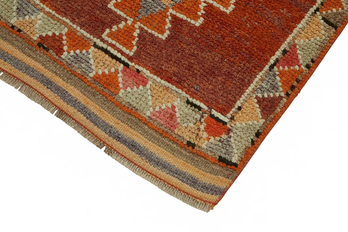 Zolvo Kırmızı Madalyon Desenli Yün Dokuma Yolluk 80x398 cm – detay görünümü