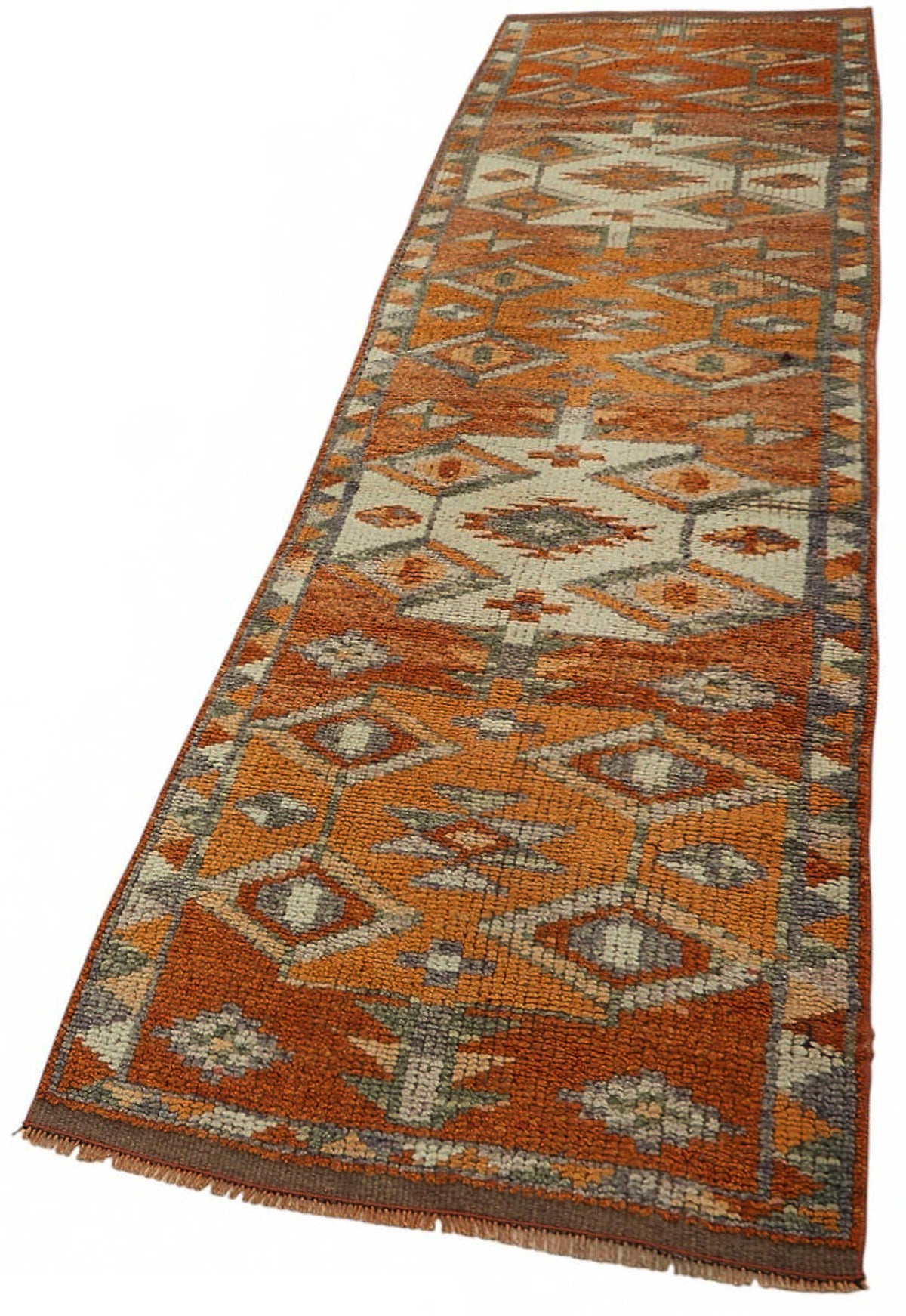 Zolvo Turuncu Bej Geometrik Desenli Yün Pamuk Halı 82x347 cm – doku yakın çekim