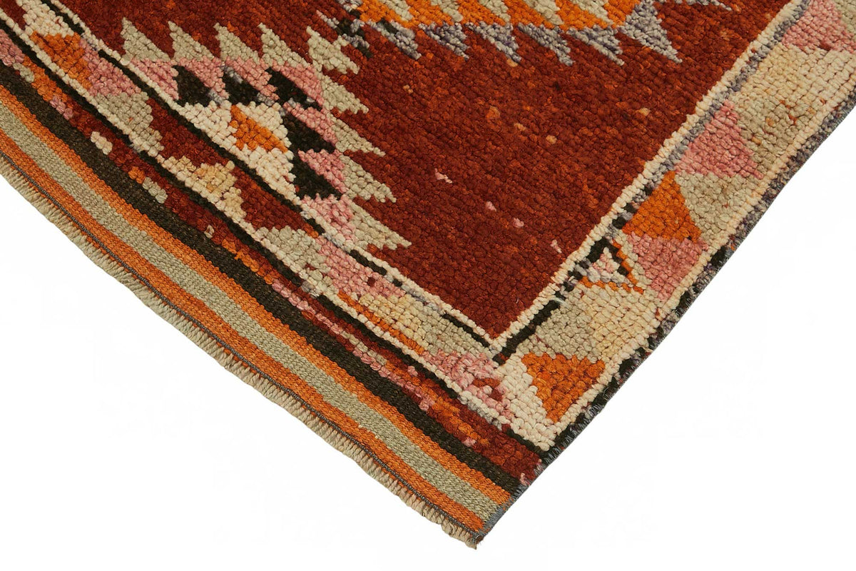 Zolvo Kırmızı Turuncu Madalyon Desenli Geometrik El Dokuma Halı 78x350 cm – detay görünümü