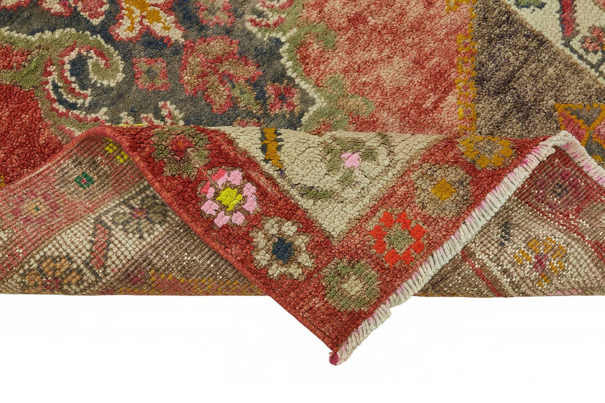 Zolvo Herki Kırmızı Yolluk Madalyon Desenli 81x332 cm 48472 – kenar detayı