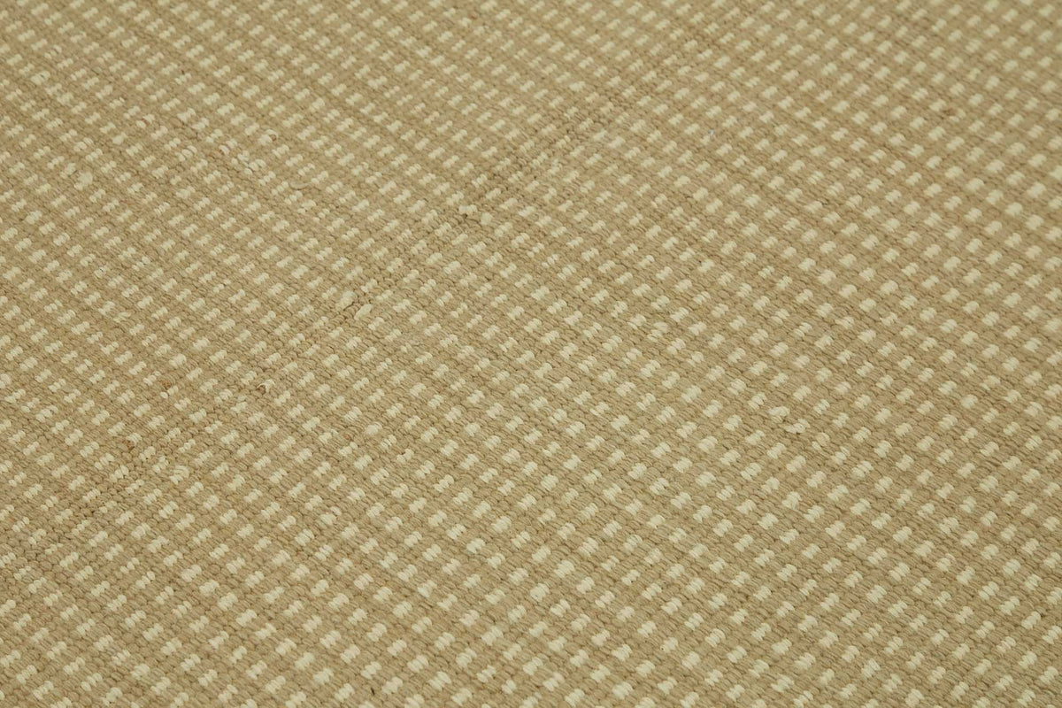Gozvan Modern Düz Krem Halı Gözenecli Dokulu 178x210 cm 48524 – mekânda kullanım