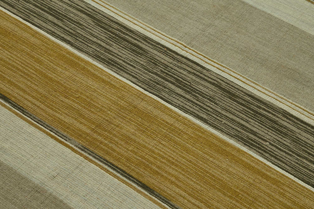 Gozvan Bej ve Hardal Sarısı Çizgili Dokuma Modern Halı 150x253 cm – mekânda kullanım