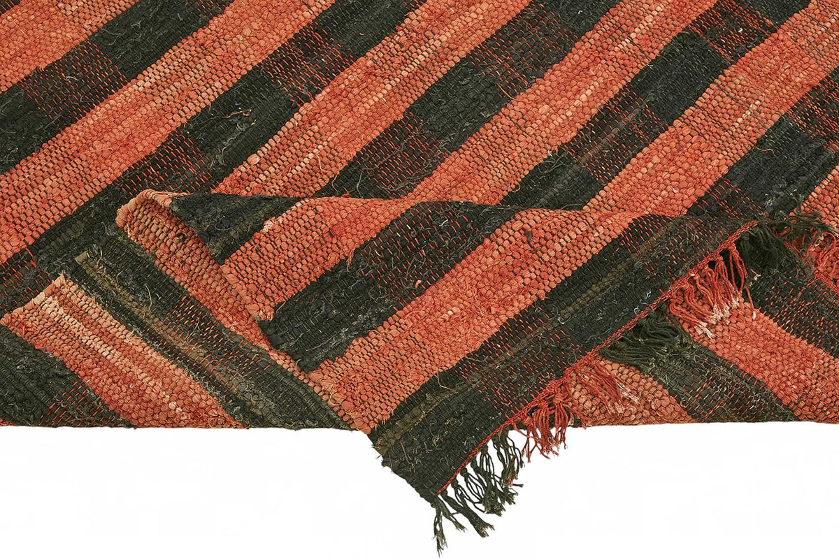 Gozvan El Dokuma Kırmızı ve Siyah Çizgili Halı 191x233 cm 48551 – kenar detayı
