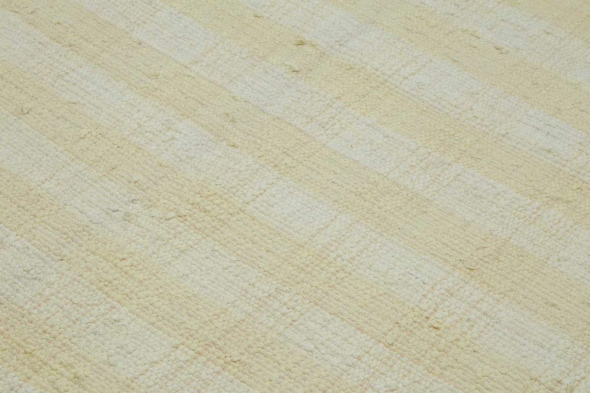 Gozvan Bej Krem Çizgili Modern El Dokuma Halı 264x287 cm – mekânda kullanım