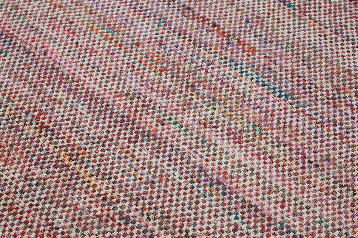 Gozvan Desensiz Düz Pembe Halı Dokulu Yüzeyli 236x298 cm 48569 – mekânda kullanım
