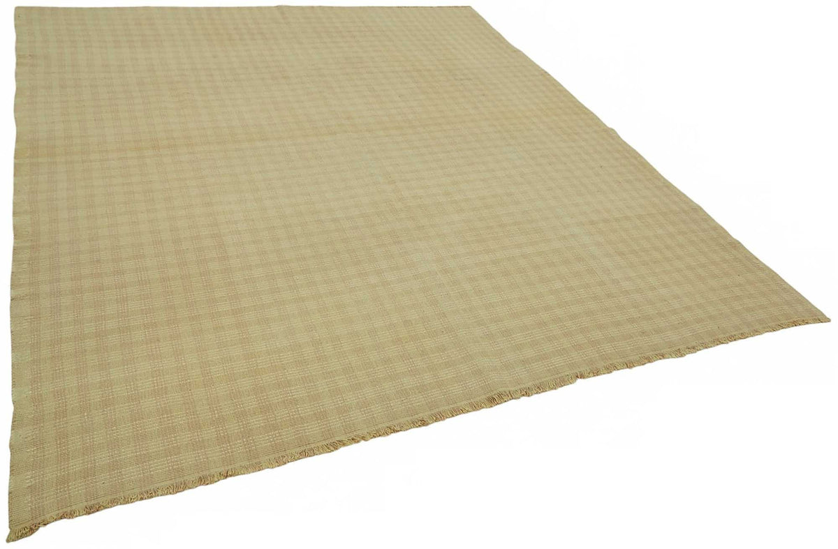 Gozvan Bej Desensiz Dokulu Düz Krem Halı 235x276 cm 48572 – genel görünüm
