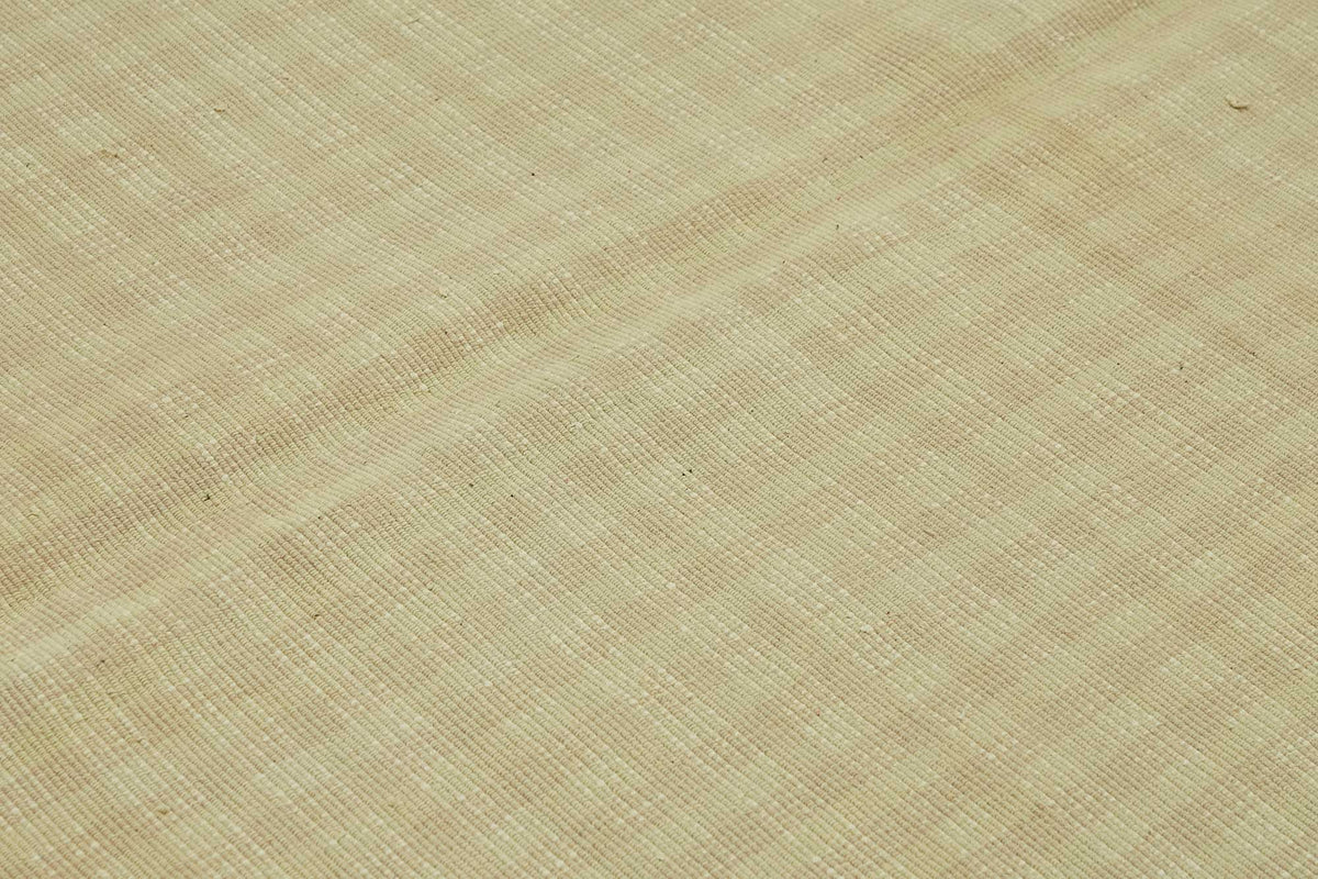 Gozvan Bej Desensiz Yün Dokuma Modern Halı 234x276 cm 48575 – mekânda kullanım