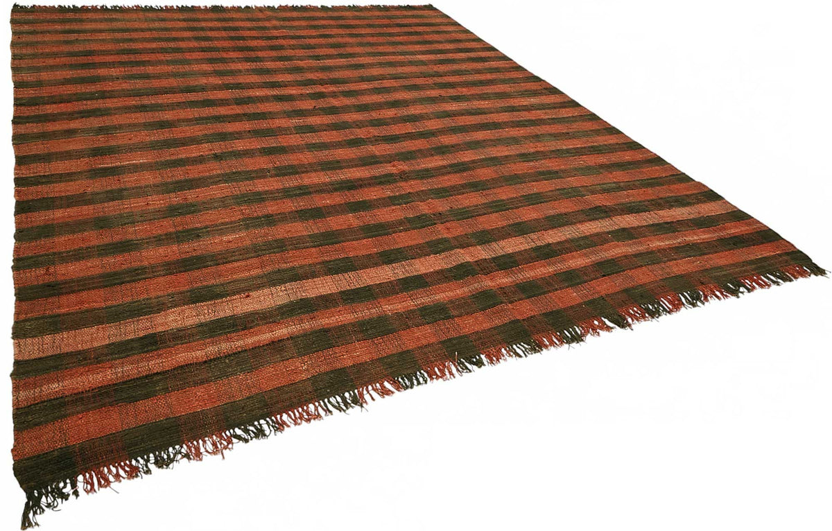 Gozvan Kırmızı Siyah Kareli Geometrik El Dokuma Halı 292x337 cm – genel görünüm