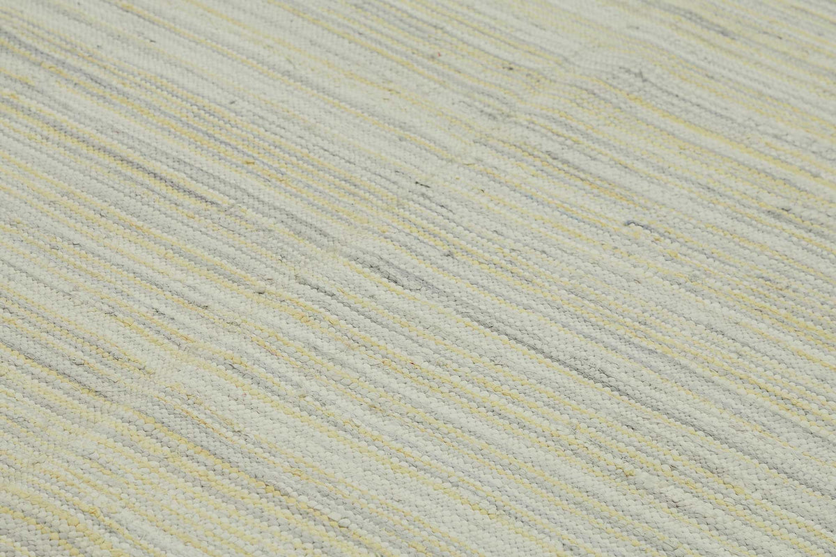 Gozvan Açık Gri ve Bej Çizgili Yün El Dokuma Halı 270x354 cm 48923 – mekânda kullanım