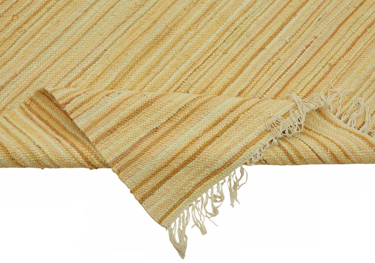 Gozvan Bej Rengi Halı Çizgili ve Gold Tonlu Vintage Dokuma 271x345 cm – mekânda kullanım