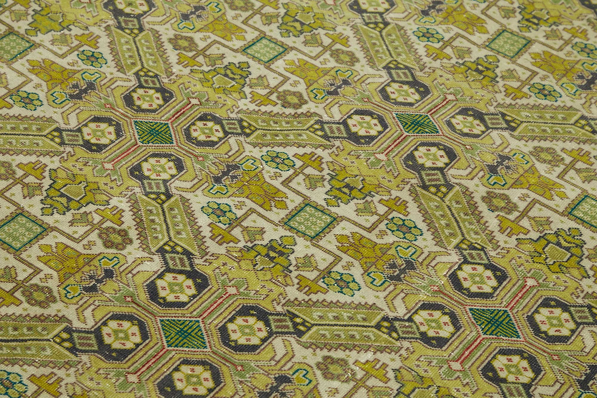 Javrik Zeytin Yeşili Bej Geometrik Yün Halı 200x306 cm 49052 – mekânda kullanım