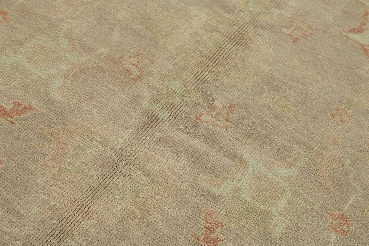 Lomli Bej Gri Madalyon Desenli El Dokuma Halı 121x180 cm – mekânda kullanım