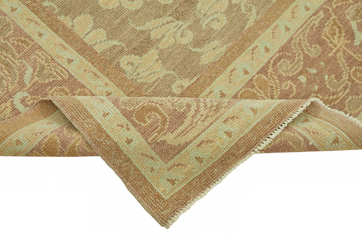 Vamave Uşak Bej Kahverengi Çiçek Desenli El Dokuma Halı 203x310 cm – kenar detayı