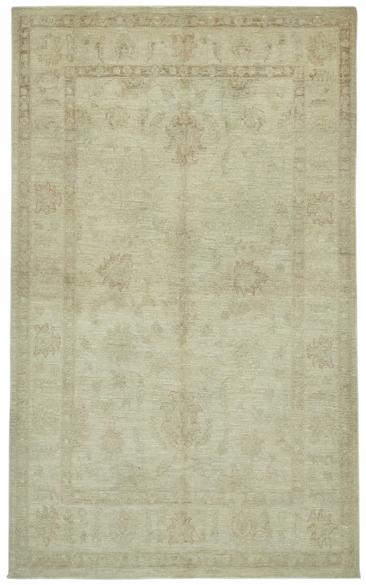 Vamave Madalyon Desenli Bej ve Açık Kahve Tonlu Uşak Halısı 162x270 cm