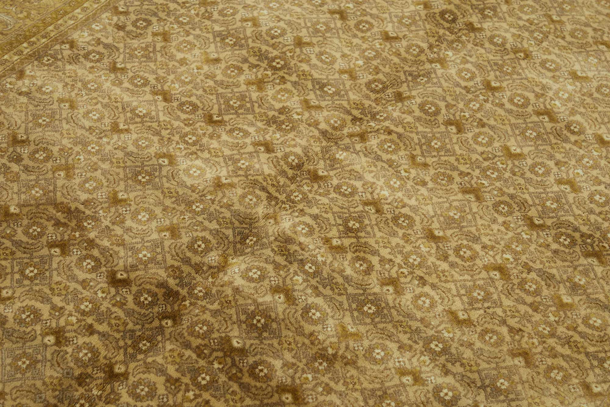 Vamave Kahverengi ve Bej Geometrik Desenli Uşak Halısı 183x274 cm – mekânda kullanım